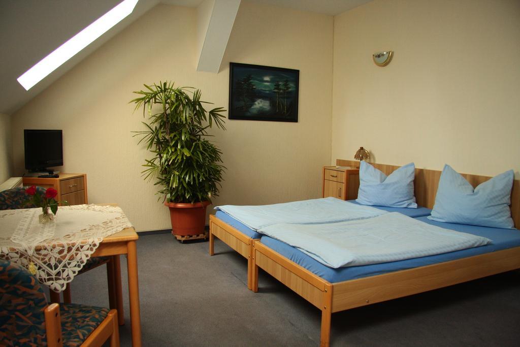 Werners Landgasthaus Lieskau Kamer foto